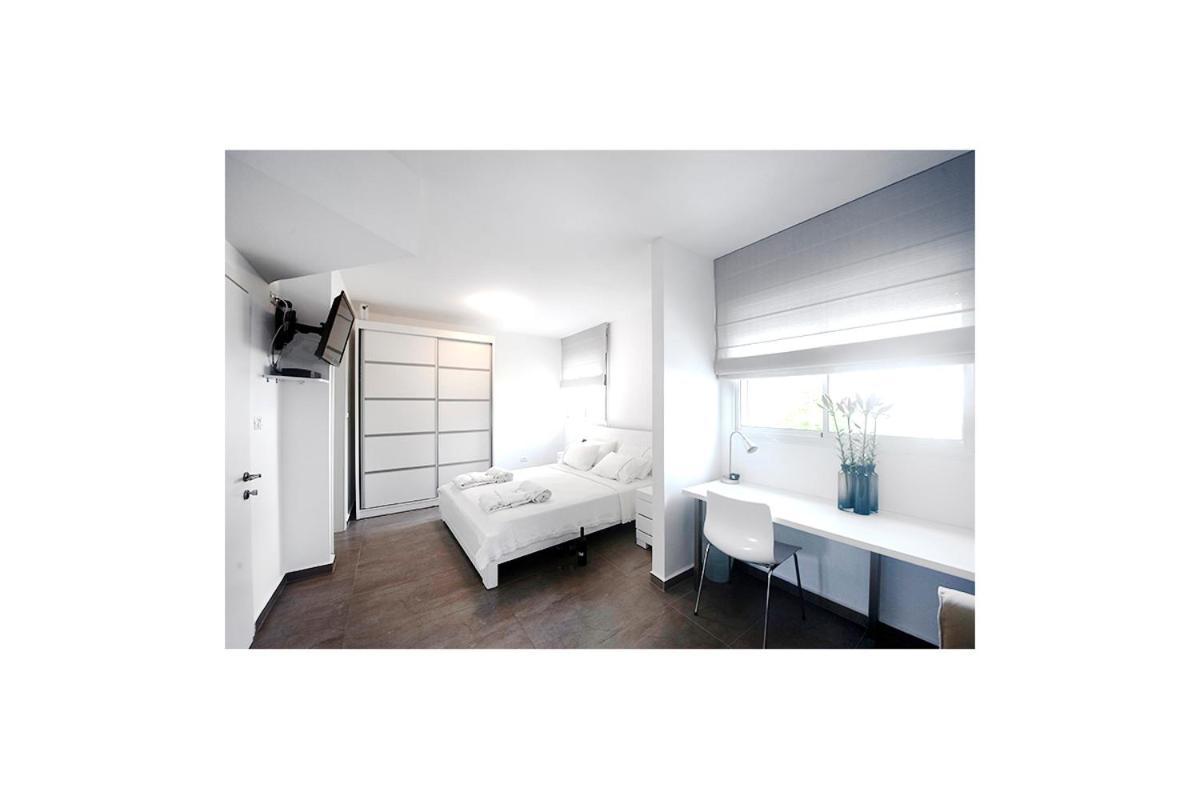 Boutique Apartment "Facing The Sea" Χάιφα Εξωτερικό φωτογραφία