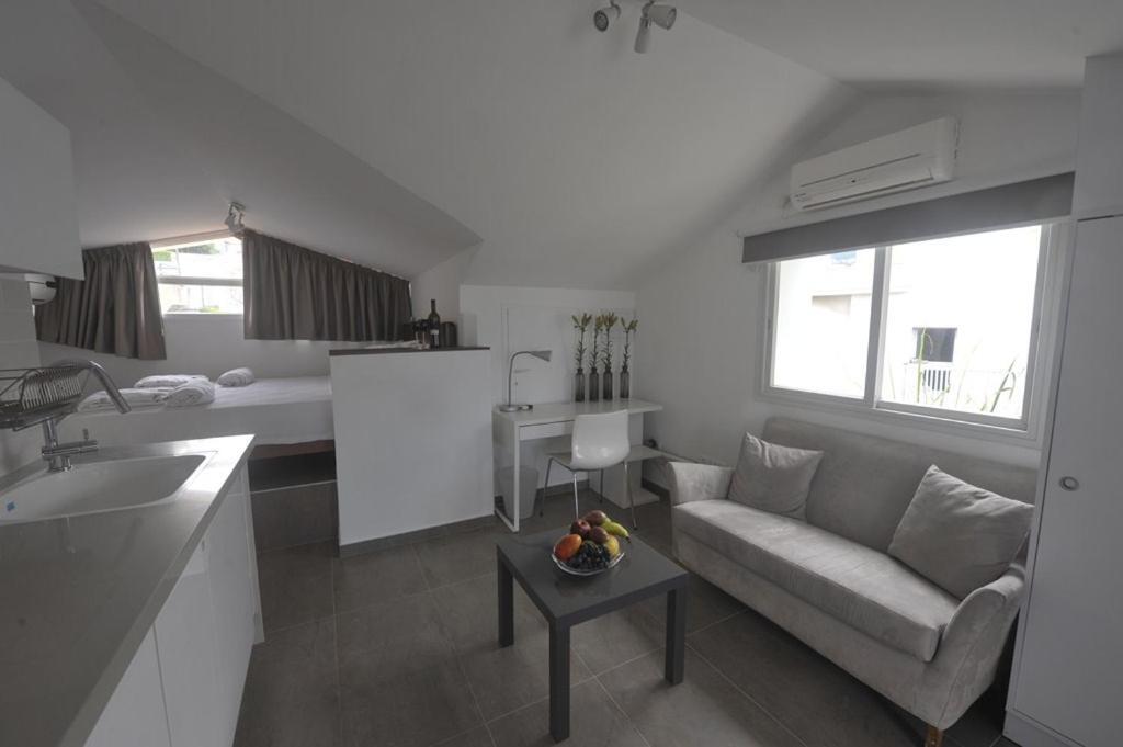 Boutique Apartment "Facing The Sea" Χάιφα Εξωτερικό φωτογραφία